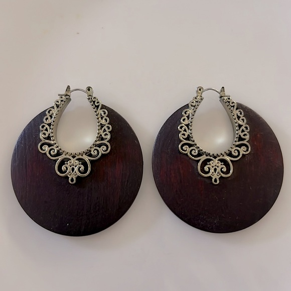 Elegant Wooden Brown Hoop Earrings - Picture 5 of 5